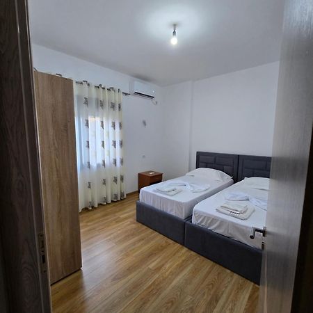 Brana Apartments ซารานเดอ ภายนอก รูปภาพ
