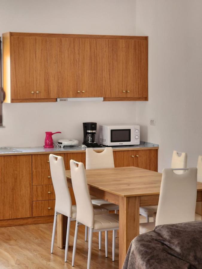 Brana Apartments ซารานเดอ ภายนอก รูปภาพ