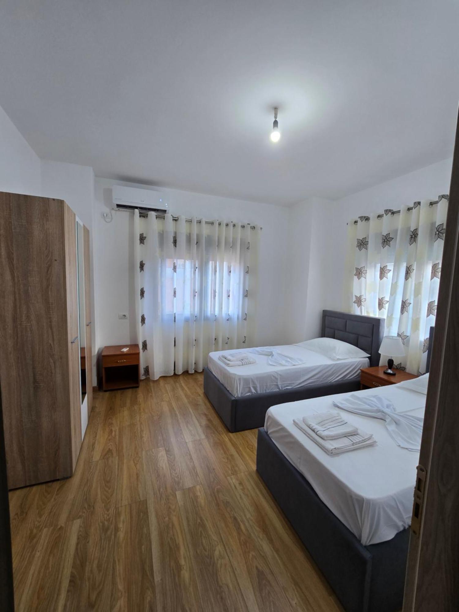Brana Apartments ซารานเดอ ภายนอก รูปภาพ