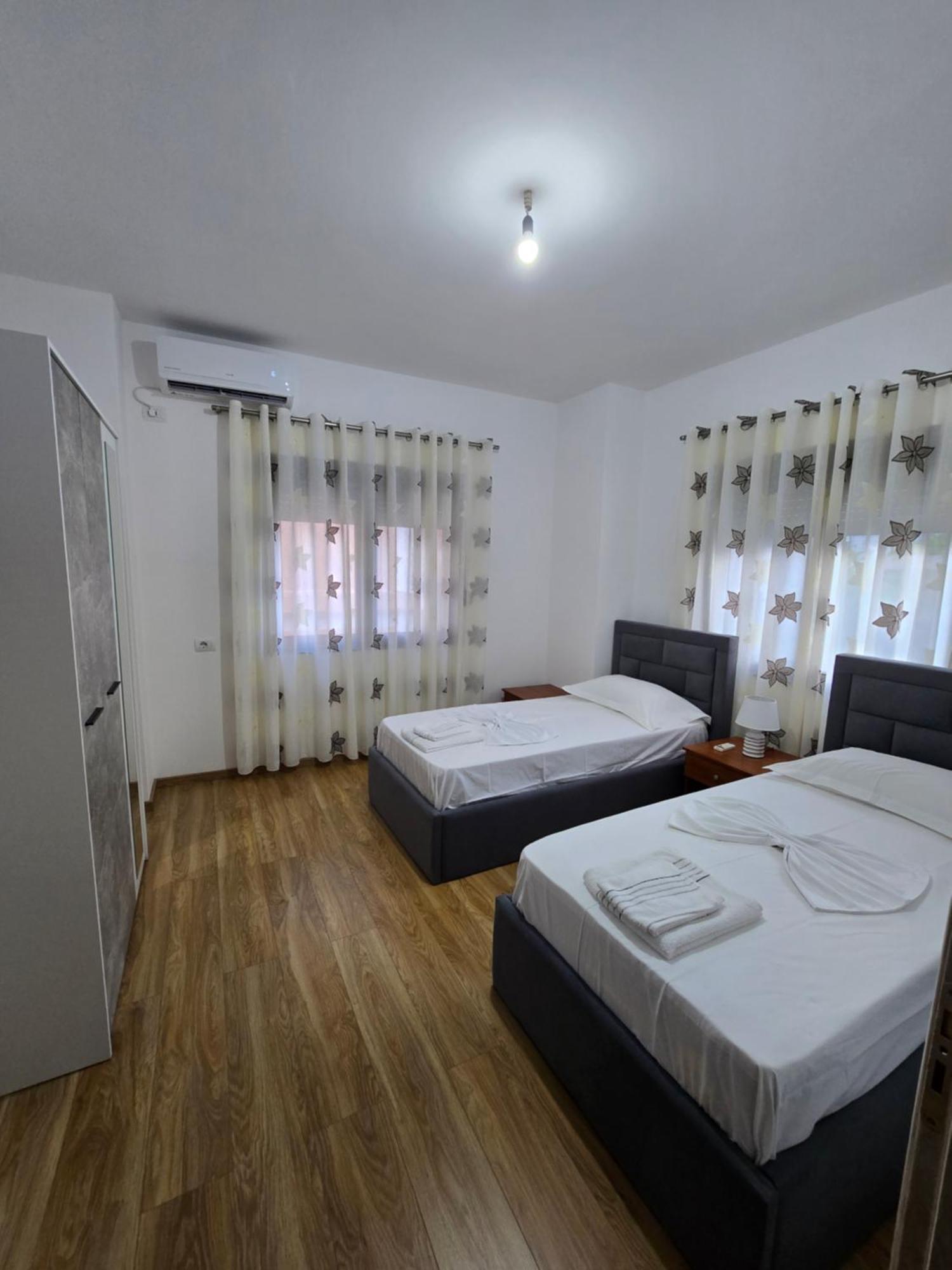 Brana Apartments ซารานเดอ ภายนอก รูปภาพ